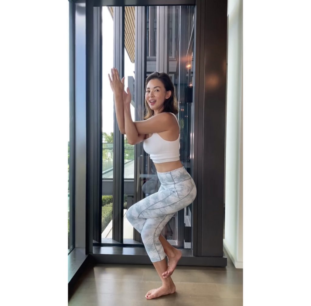 Marisol Instagram『1 Minute Yoga By Shiho－shihoの1分ヨガ』vol4
